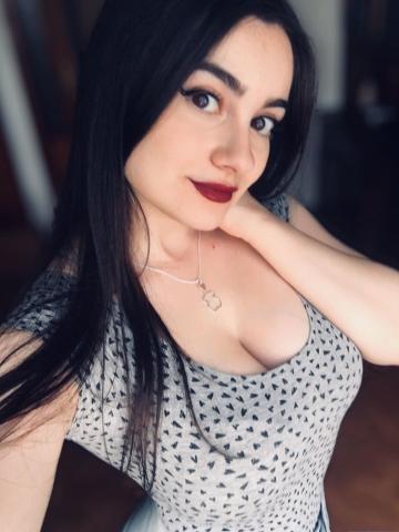 Лилия Длинные волосы Знаменка